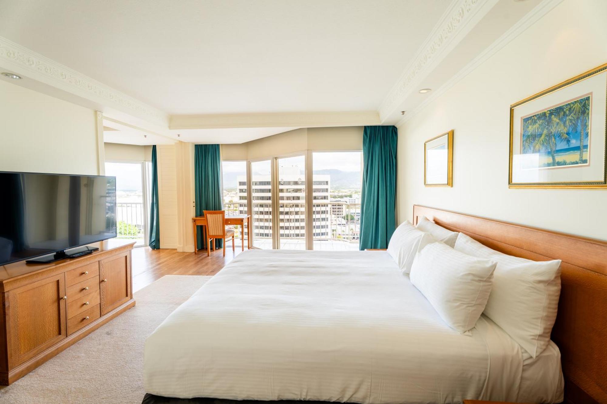 Pullman Cairns International Hotel Bagian luar foto